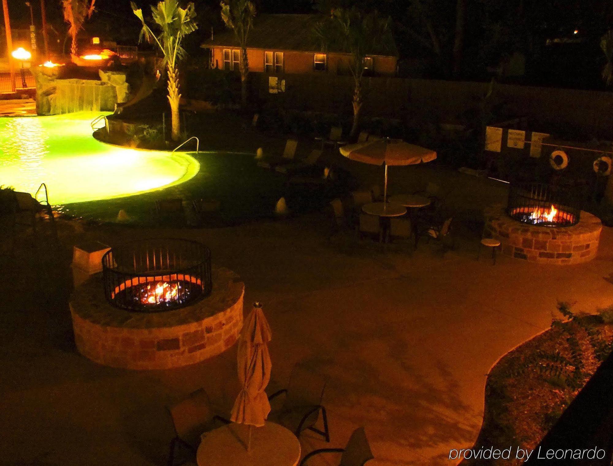 Holiday Inn Express & Suites Fredericksburg By Ihg Amenidades foto
